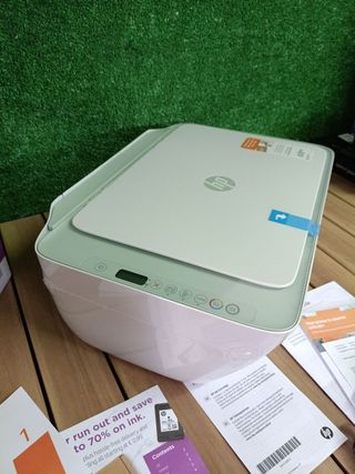 Stampante HP DeskJet 2722e a getto d'inchiostro