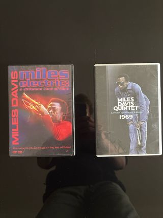 Lote 2 DVDs Miles Davis Jazz