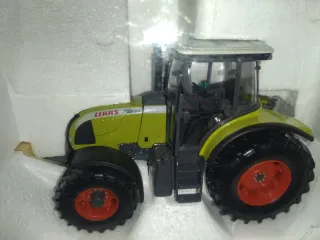 Tractor Juguete Claas ares 657 nuevo. 1:32 nuevo