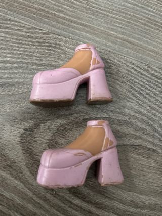 Zapatos tacón muñeca Bratz Yasmin Flaunt It