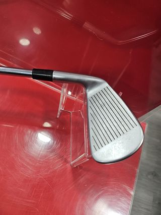 Palo de Golf TaylorMade Hierro 7 / 790 Forged.