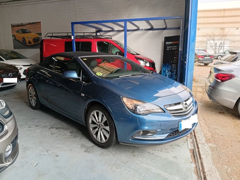 Opel Cabrio 2014 - foto 1