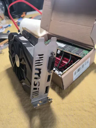 Tarjeta Gráfica MSI Radeon RX 460 2GB