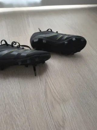 Botas fútbol niño Adidas Predator T.37 1/3