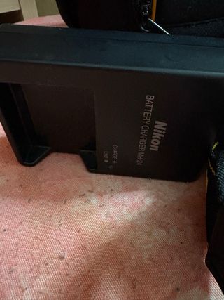 Reflex Nikon D3300 con objetivo 18-55mm