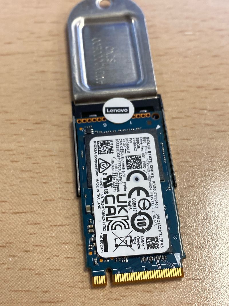 Disco SSD M.2 Kioxia 256GB NVMe PCIe Gen4x4 afbeelding 2