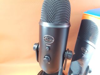 Micrófono Blue Yeti Negro