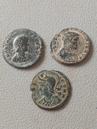 ≡ Precioso Lote 3 Monedas romanas Antiguas