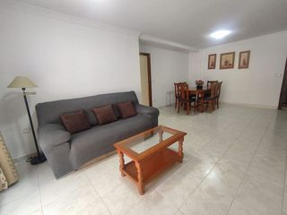 Piso en alquiler en Parque Mediterráneo - Santa Paula en Málaga