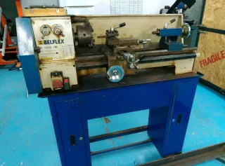 Torno de metal BELFLEX 520C-TME