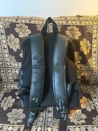 Mochila Dr. Martens AirWair Negra Original
