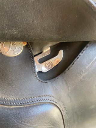 Montura Doma Bates Negra