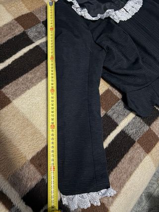 Corpiño fallera negro con encaje blanco