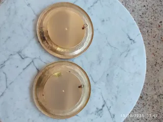 Adorno decorativo dorado escena campestre