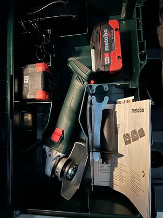 Radial a batería Metabo