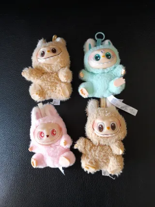 Labubu peluches