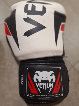 Guantes de Boxeo Venum 14 Oz