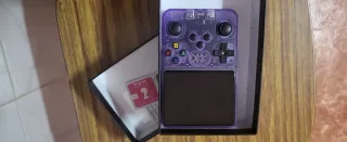 Consola Portátil Morada Juegos Retro