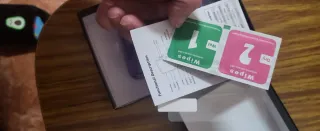 Consola Portátil Morada Juegos Retro