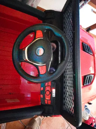 Coche eléctrico sport todo terreno con mando inclu