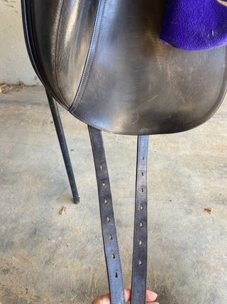 Montura Doma Bates Innova 17.5”