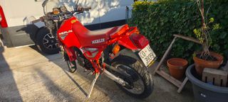 Merlin Nomada 500, Trail 1988 Roja