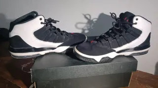 Air Jordan Aura Talla 43 42