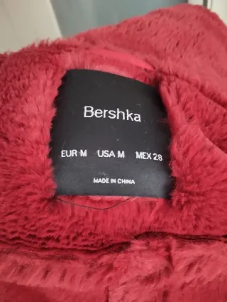 Cazadora roja con borreguito