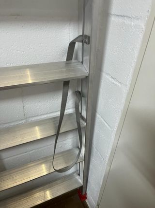 Escalera aluminio 8 peldaños