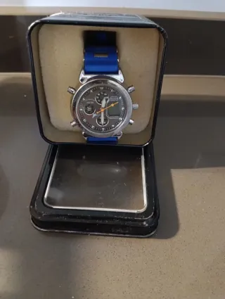 Reloj Essence Hombre B-303 Base Metal