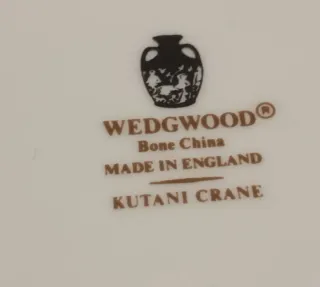 CAJA DE BARATIJAS HEXAGONAL CON TAPA, WEDGWOOD