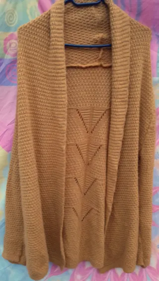 JERSEYS:ABIERTO 3XL-4XL/TONOS DORADOS 2XL::1X1,5€