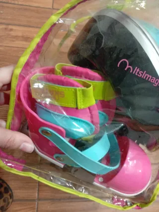 Patines y casco infantil ajustable