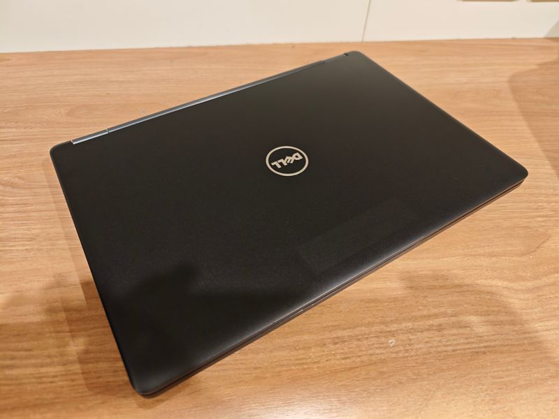 Dell Latitude 5480 Negro afbeelding 2