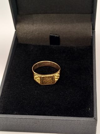 Anillo Sello Oro 18k 2,20gr
