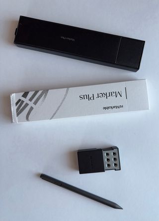 Remarkable Paper Pro con BookFolio e Marker Plus