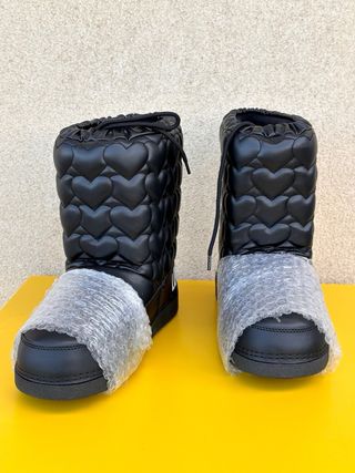 Stivali da neve Moschino neri cuori tg 39/40