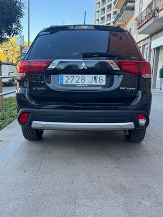 Mitsubishi Outlander 2017