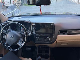 Mitsubishi Outlander 2017