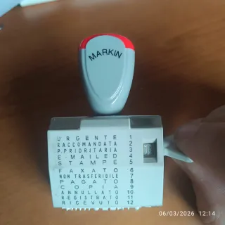 Timbro Markin con testo e numeri