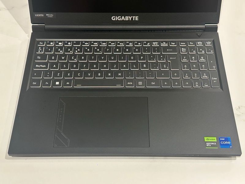 PORTATIL GAMING GIGABYTE G6 CORE i7 16GB 512G 4060 afbeelding 4