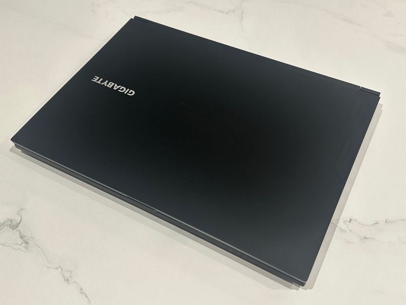 PORTATIL GAMING GIGABYTE G6 CORE i7 16GB 512G 4060 afbeelding 5