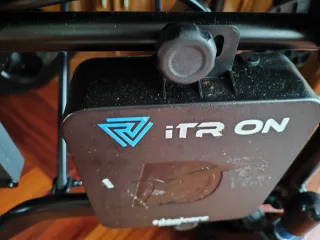 Silla Eléctrica Negra y Azul Itrion