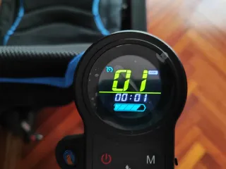 Silla Eléctrica Negra y Azul Itrion