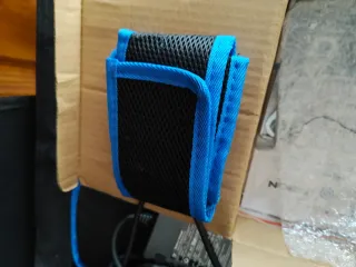 Silla Eléctrica Negra y Azul Itrion