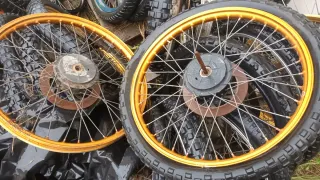 Llantas Delanteras Derbi FDS 50 Originales