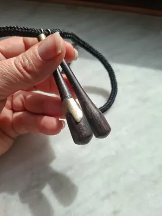 Collana africana con pendenti in legno