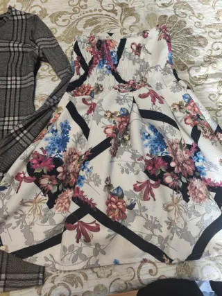 Lote 2 vestiti taglia S