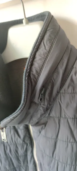 Gilet uomo blu trapuntato impermeabile