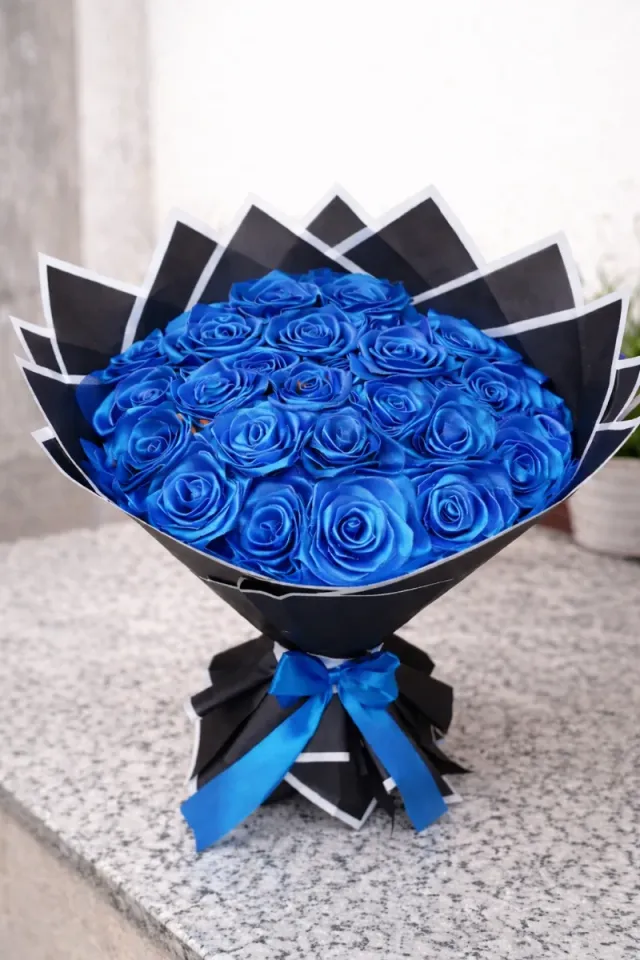 Ramo de rosas eternas de saten